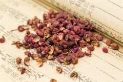 花椒泡脚去湿气吗，生姜泡脚可以祛湿吗